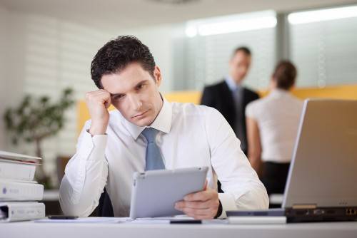 Navigating Workplace Issues: When to Consult a California Employment Attorney